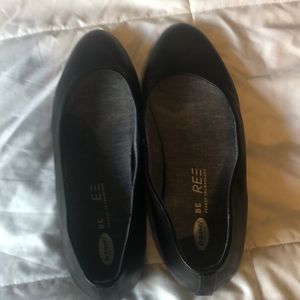 Black Dr Scholls ballet flats size 9M